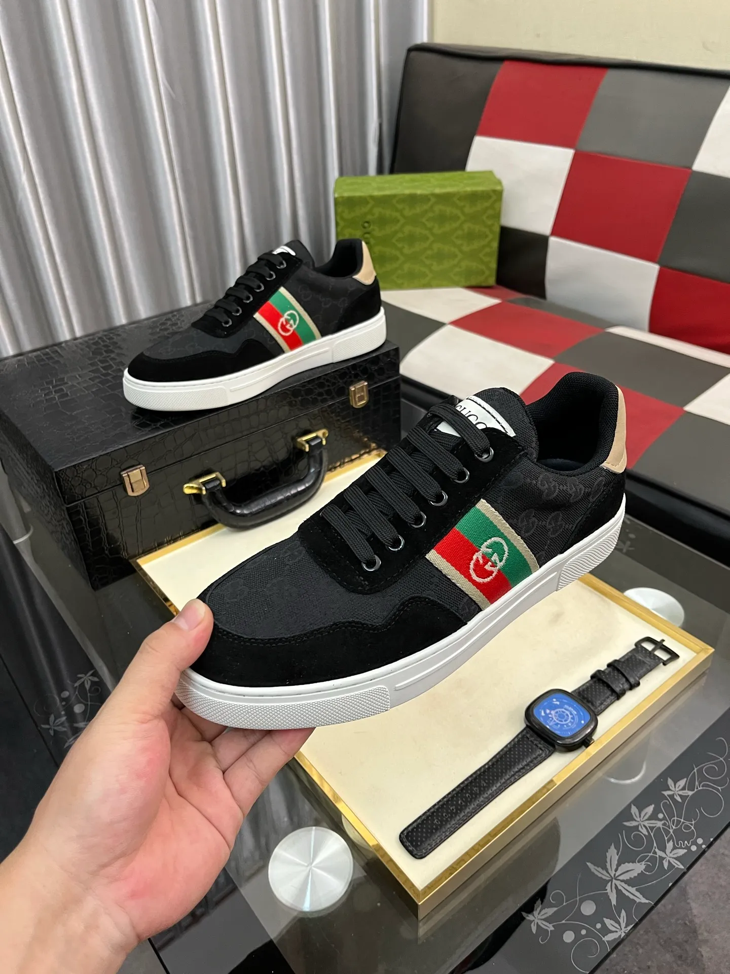 Men's shoes 💰440⌚️⌚️ (GUCCI) Men's casual shoes from Gucci's official website, the same style, the upper is made of cowhide with imported new brand elements Gucci, showing a good atmosphere, simple design, super versatile, 🐑 leather lining, air-cushion rubber outsole, size 38-443️⃣ colors available